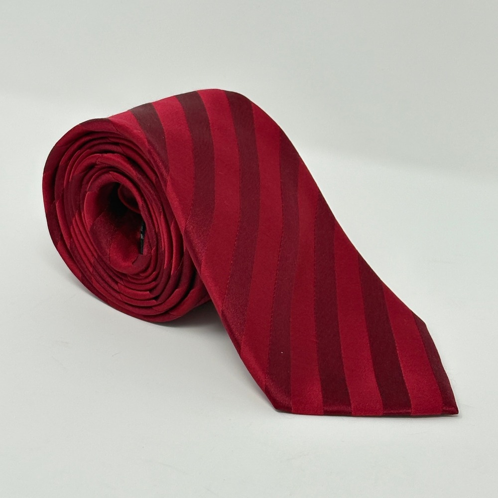 Sean John Mens Red Striped 100% Silk Necktie Formal Business Accessory